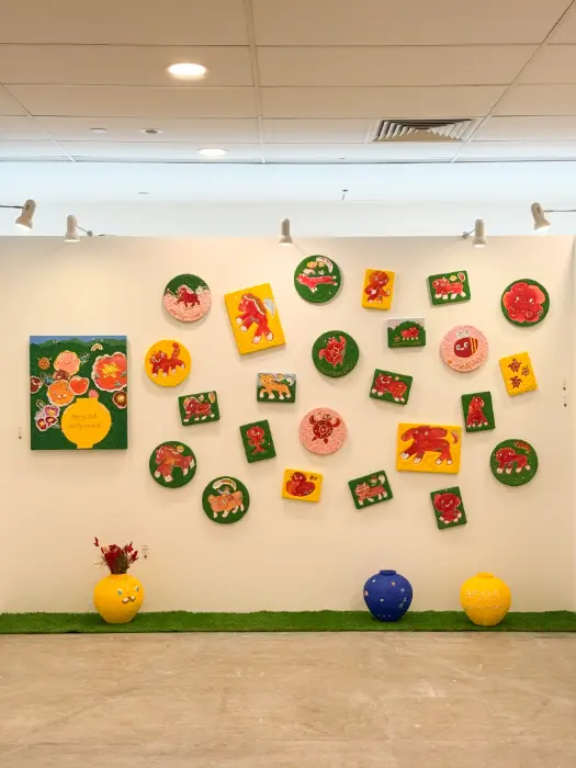 Installation view 6